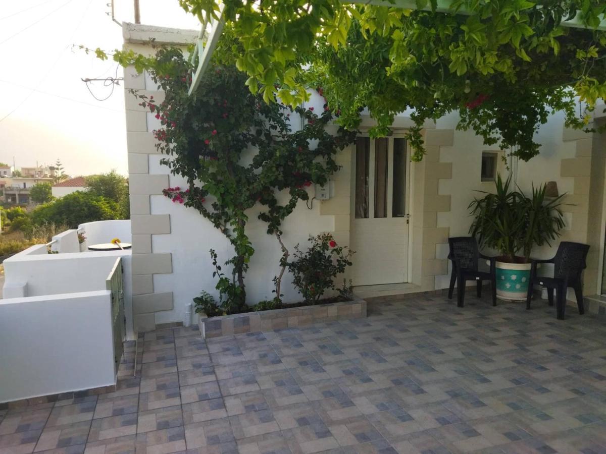 Yannis apartments Georgioupoli Bagian luar foto